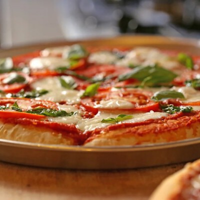 Bistro neufun Hot Pizza